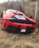 Ferrari SF90, Dacia Duster - Accident