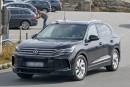 Third-generation Volkswagen Tiguan will feature a humongous center display