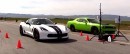 Dodge Challenger Hellcat Drag Races Corvette Z06 in the Half-Mile