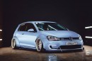 The Mk7 Golf is only months away from going out of production, yet VW fans are still finding interesting ideas to surprise us with. Just check out this Russian-owned hatchback, which borrows parts from many Golf models for a uniq look.  Surfing through th