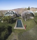Ed Niles' 1992 iconic glass mansion in Malibu is on the market for $20 million