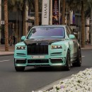 Rolls-Royce Cullinan tuned by Mansory wears the world's most expensive license plate