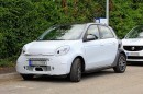 2020 smart forfour EQ Spied With Facelift, Interior Tweaks
