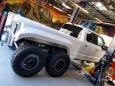 Ford F450 6x6 "Great White"