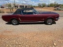 1965 Ford mustang convertible Deluxe
