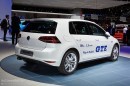 Volkswagen Golf GTE Combines a Prius and a GTI