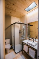 Waterlillihaus Bathroom