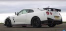 GT-R Nismo Drag Races 911 Turbo S and NSX, Time to Be Gapped
