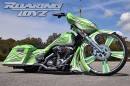 Harley-Davidson Street Glide by Roaring Toyz
