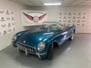 1954 Chevrolet Corvette Convertible Blue Flame motor with Pennant Blue paintjob on Freije & Freije Auctioneers