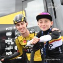 Pascal Eenkhoorn and 12-year-old kid have a moment at 2021 Tour of Britain