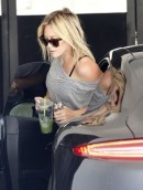 Hilary Duff Drives Her Porsche 911 to the Gym