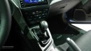 2015 Honda Civic gearshift knob