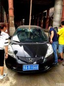 Honda Fit gets harpooned: Chinese crash