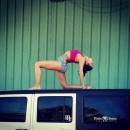 Hot Yoga Girl Combines Stretching with Jeeps and It’s Inspiring