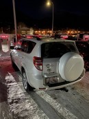 ICE Vehicle Blocking Supercharger Station in en masse ICEing Incident in Alberta, Canada