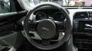 Jaguar XE (steering wheel)