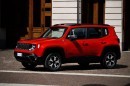 Jeep Renegade Plug-in Hybrid Does Offroad Stuff, Looks the Same