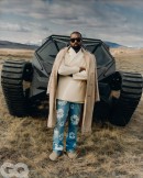 Kanye West shows off his Ripsaw EV2 tank