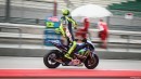 2015 Sepang Test 1 day 3, Rossi adjusting his leathers