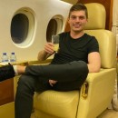 Max Verstappen in Private Jet