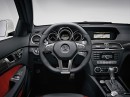 Mercedes C 63 AMG Coupe interior