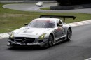 Mercedes SLS AMG GT3 in action