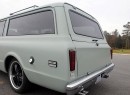 Custom 1971 Chevrolet Suburban