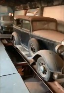 Teenagers tresspass on private property, find the remains of an impressive private automobile museum