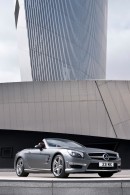 Mercedes-Benz SL Roadster (UK-Spec)