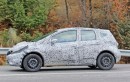 Mysterious Renault/Nissan Mule caught testing