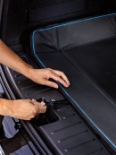 BMW i luggage compartment protector