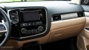New Mitsubishi Outlander center console