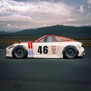 Nissan 400Z "Retro Racer" Goes Full Vintage With Fender Mirrors, JDM Flares