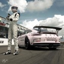 Laura-Marie Geisssler's avatar and virtual racecar