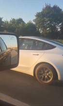 Canadian driver sleeping behind the wheel is a nightmare for Tesla struggles