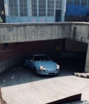 Porsche 911 Carrera RS 3.0 Drifting Out of Underground Garage