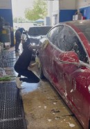 Tekashi 6ix9ine Washing Cars