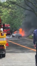 Rare Ferrari F40 Burns Down to a Crip on the Hakone Turnpike in Japan