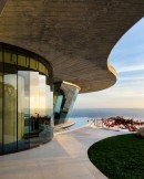 Iron Man House is a gorgeous mansion in Cape Town, with incredible amenities