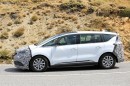 Renault Espace Facelift Shows New Features, Probably Testing 2L Hybrid Engine
