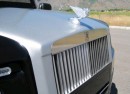 Rolls-Royce wannabe golf cart photo