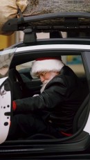 Lamborghini Huracan Sterrato - Santa Claus