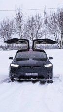 Tesla Model X in snow