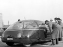 The Schlörwagen was a "wing on wheels" based on the Mercedes-Benz 170 H, out-performing it in speed, passenger capacity and fuel efficiency