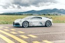 Bugatti Divo delivery