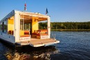 Fàng Song tiny home on water