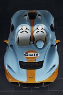 McLaren Elva with Gulf Oil hand-painted livery