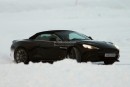 Aston Martin Vanquish Volante / Roadster