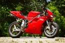 2001 Ducati 748